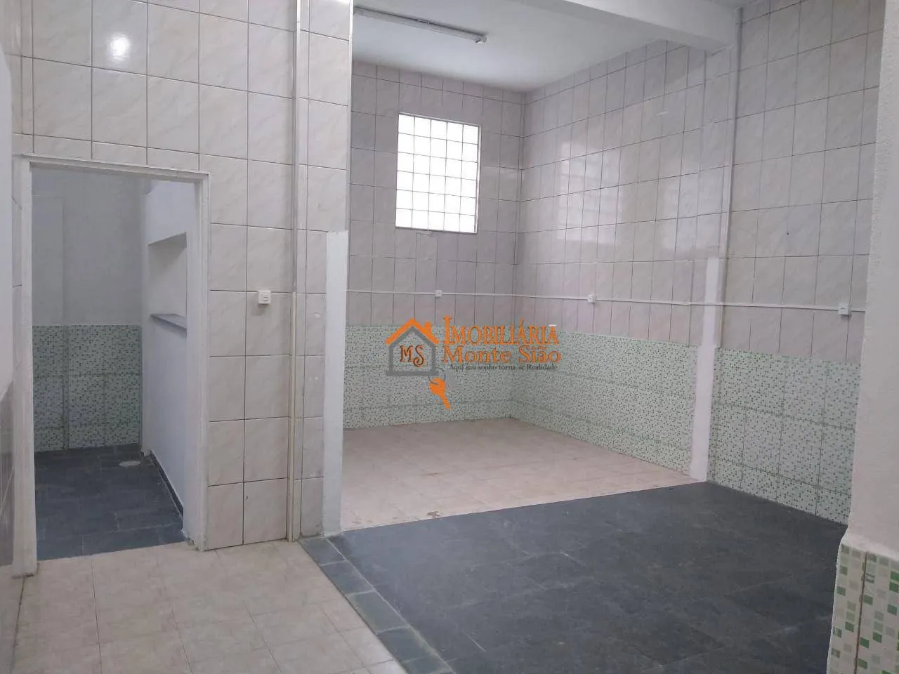 Imagem Sobrado à venda, 220 m² por R$ 950.000,00 - Sítios de Recreio Rober - Guarulhos/SP