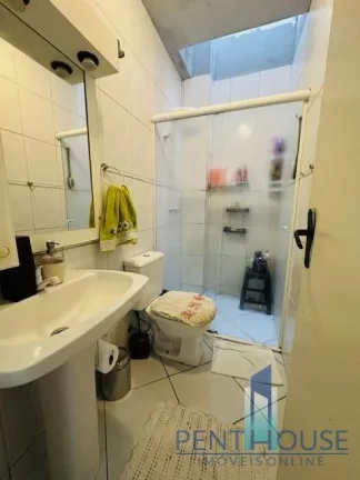 Imagem Sobrado Geminado para Venda em Balneário Camboriú, Nações, 2 dormitórios, 2 banheiros, 1 vaga