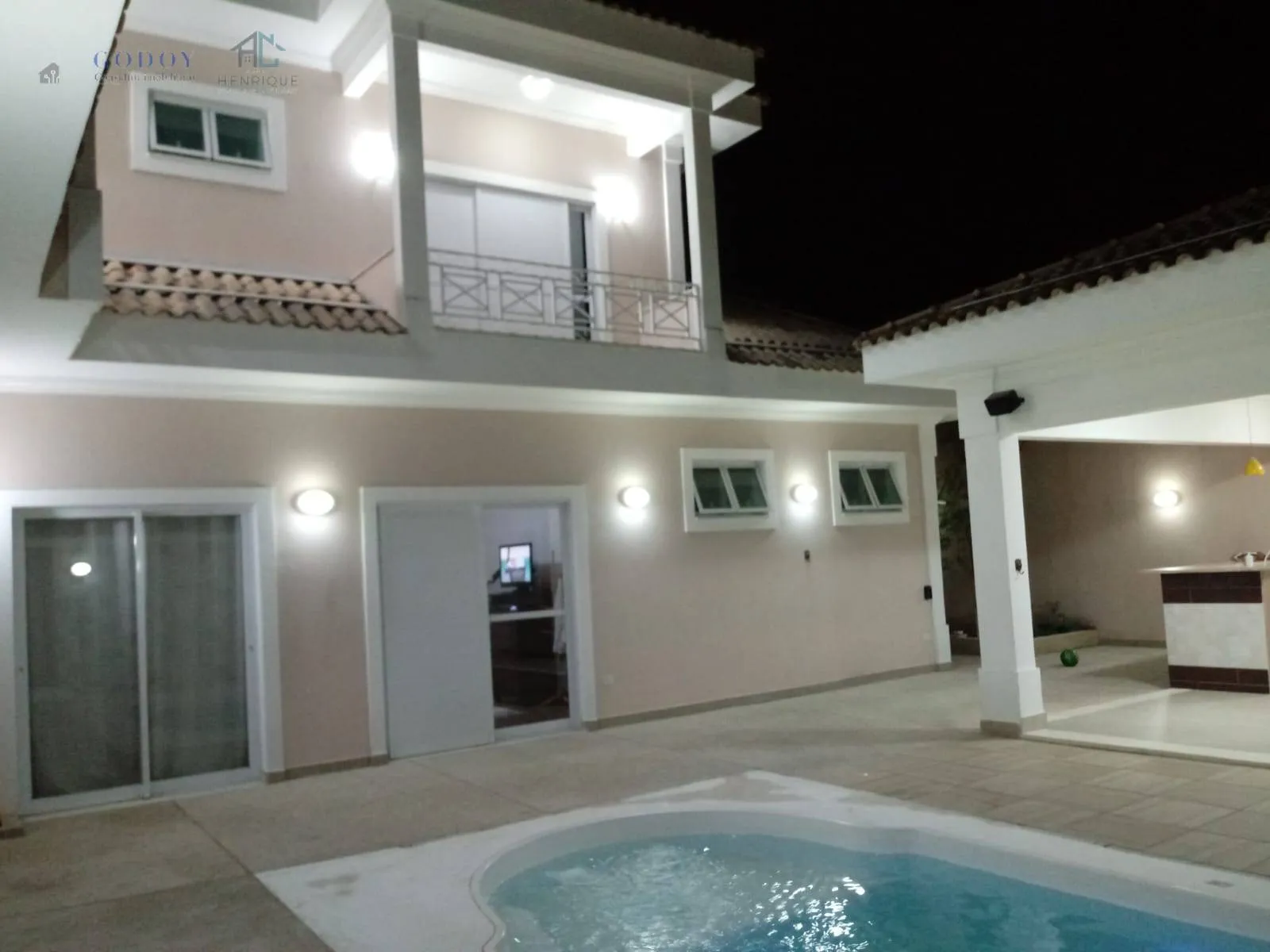 Imagem Casa Residencial Oasis - Exclusividade, Conforto e Sofisticação