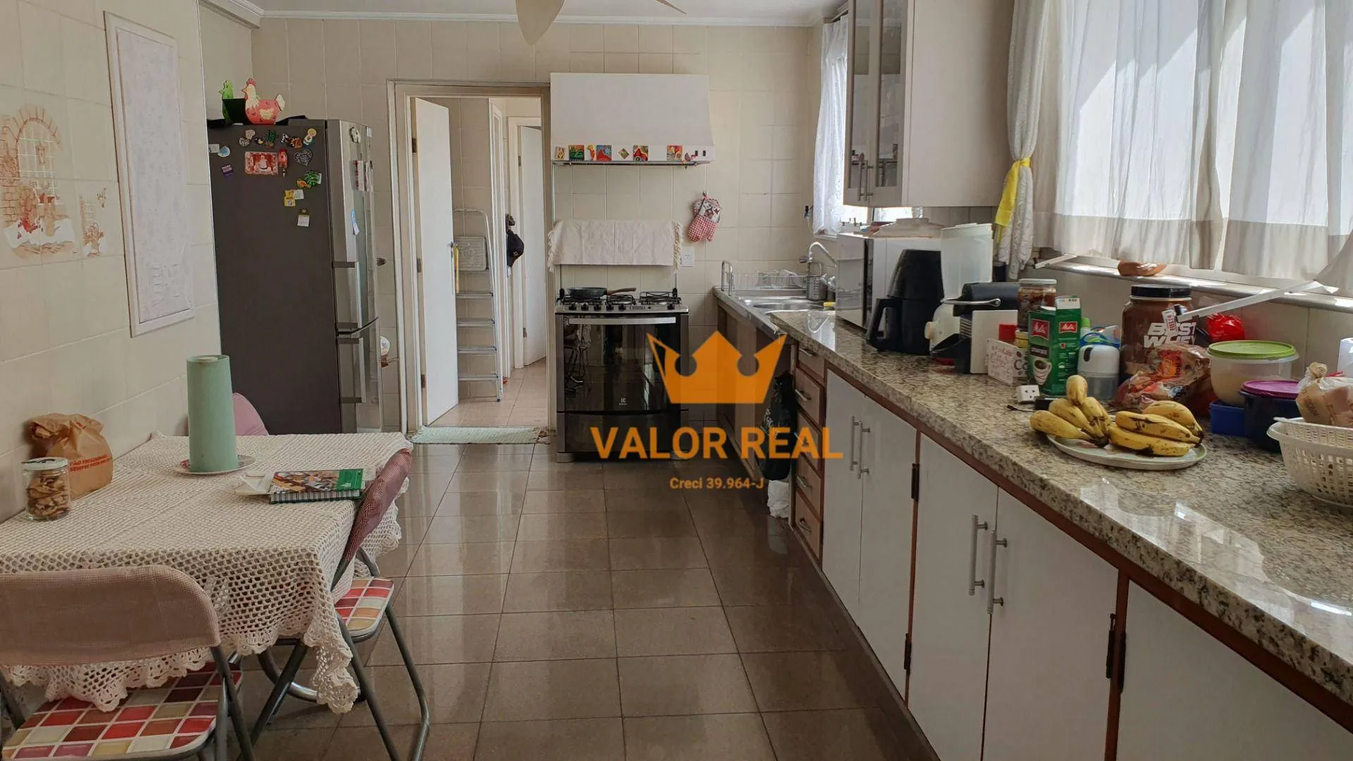 Imagem Apartamento 271 m2, 3 Dorm, 1 Suite, R$ 650 mil. Oportunidade. 14o. andar, vista panorâmica. Aceita Financto.