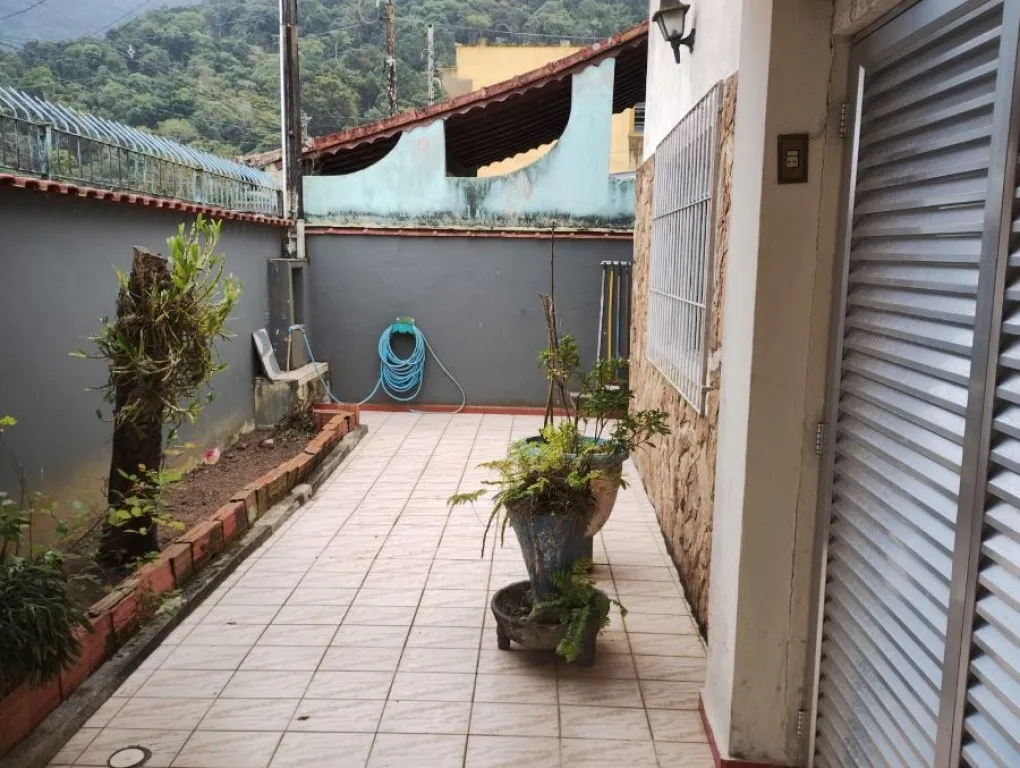 Imagem CASA COM 116,00 m² - CIDADE DA CRIANÇA - PRAIA GRANDE SP