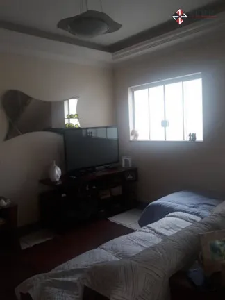 Imagem Sobrado com 3 Quartos à Venda, 183 m² em Parque Residencial Jaguari - Americana