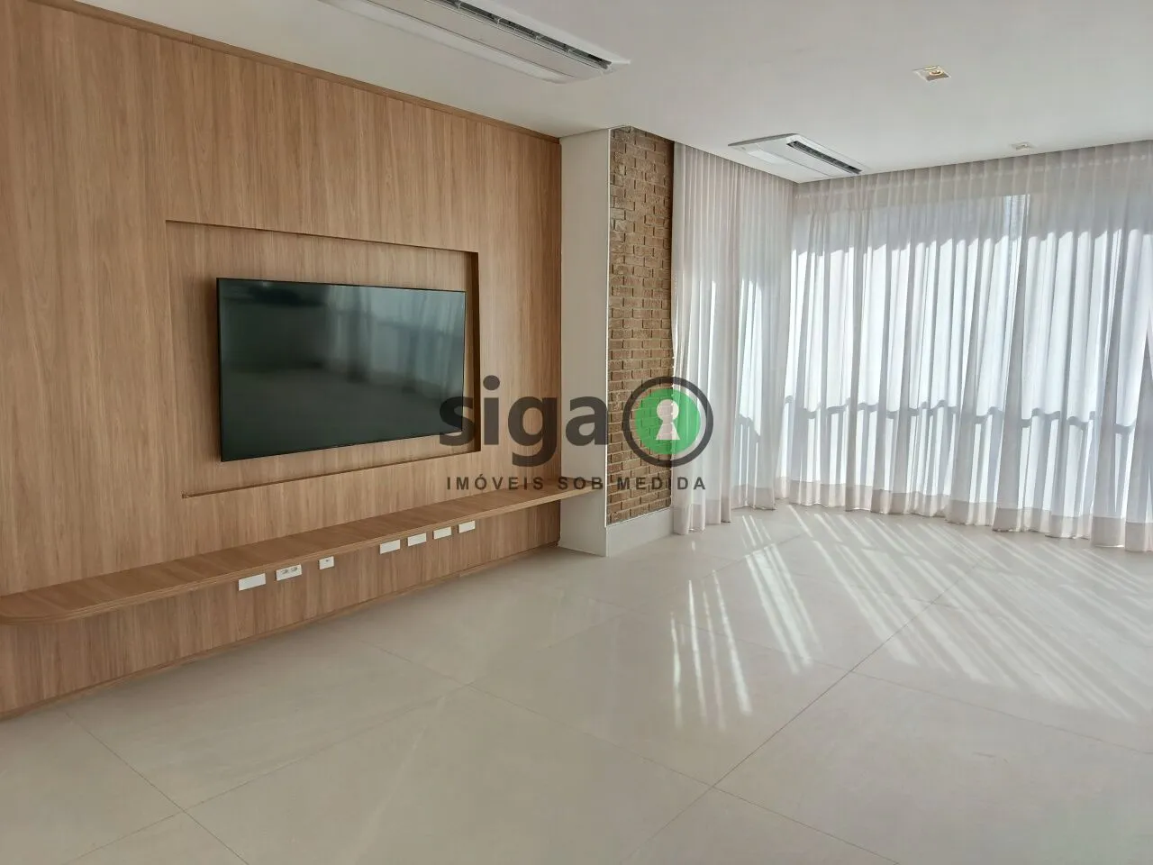 Imagem Apartamento de Alto Padrão à Venda no Itaim Bibi, Rua Macurapé, 43, 135 m², 2 Suítes, 2 Vagas
