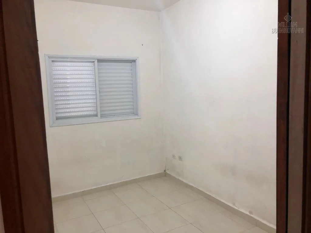 Imagem Casa de Condomínio à venda no Jardim Melvi, Praia Grande!