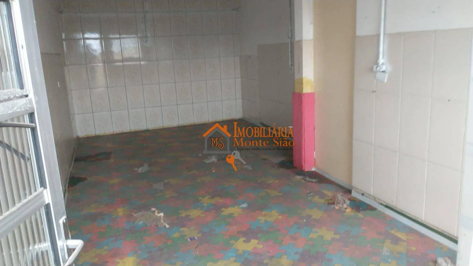 Imagem Terreno à venda, 400 m² por R$ 500.000,00 - Cidade Soberana - Guarulhos/SP