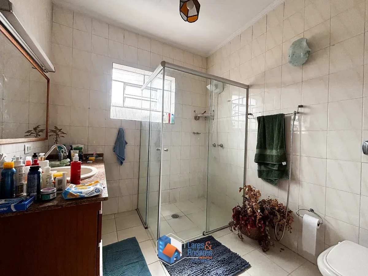 Imagem Casa para venda em Vila Anglo Brasileira com 4 quartos, sendo 1 suíte, 222m²