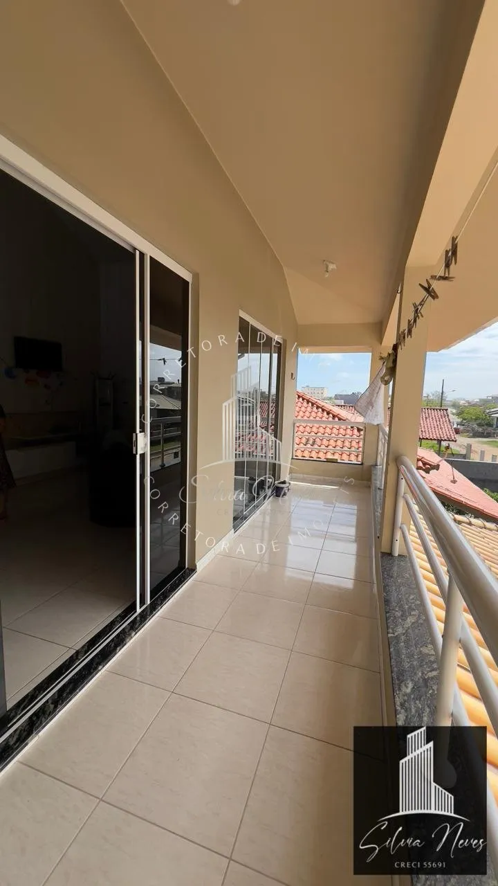 Imagem Sobrado multifamiliar com vista mar