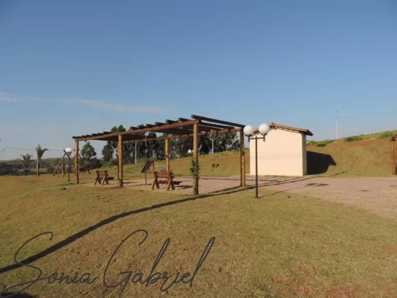Imagem Terreno à venda no Condomínio Santa Mônica em Itupeva/SP.
