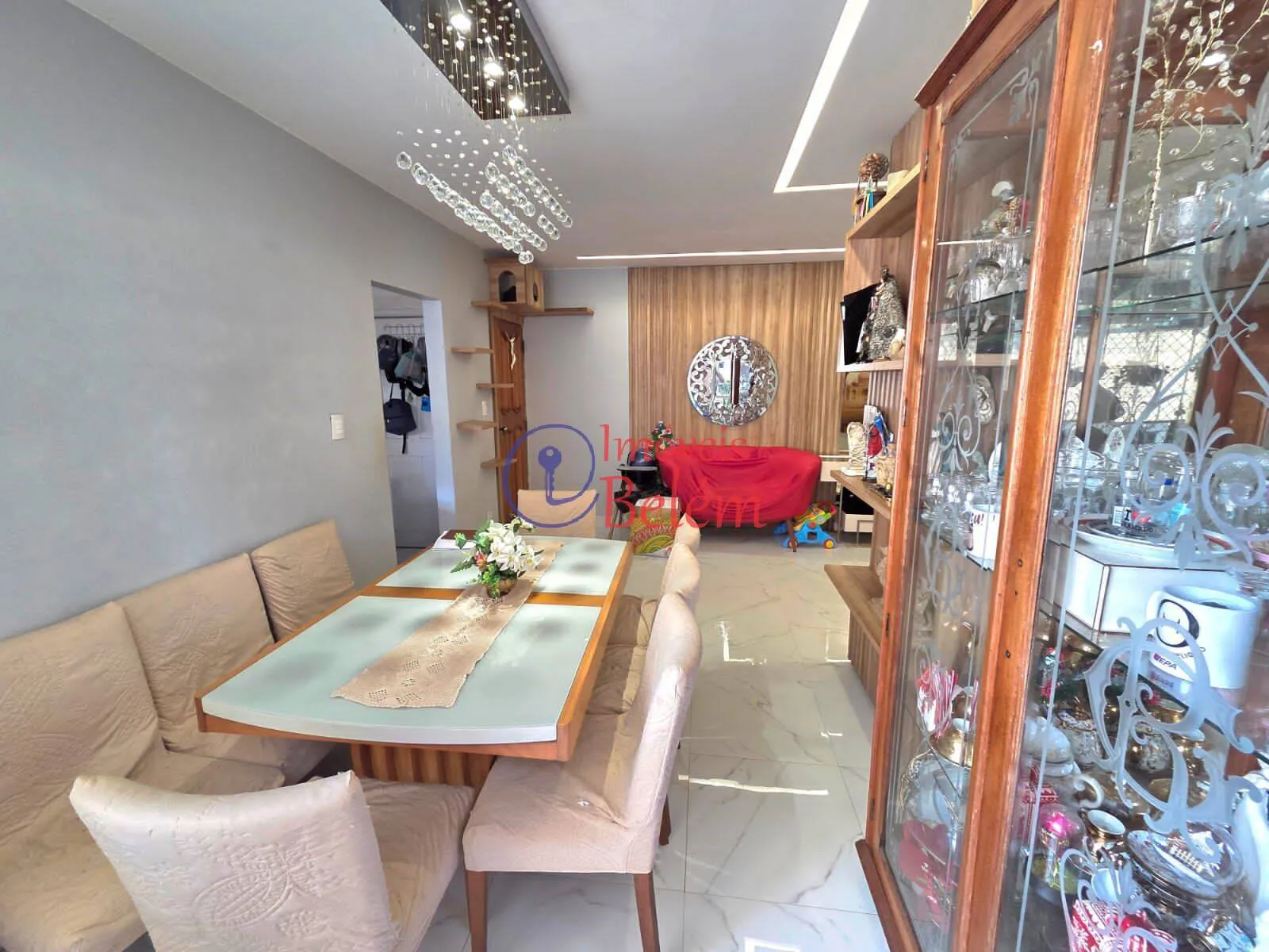 Imagem Apartamento Reformado com 126 m² | 4 Quartos | Suíte | 2 Sacadas