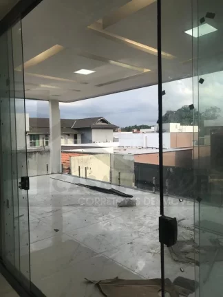 Imagem CASAL IMÓVEIS VENDE BELÍSSIMO SOBRADO 5 SUÍTES RESIDENCIAL CASTANHEIRA PRONTA PRA MORAR