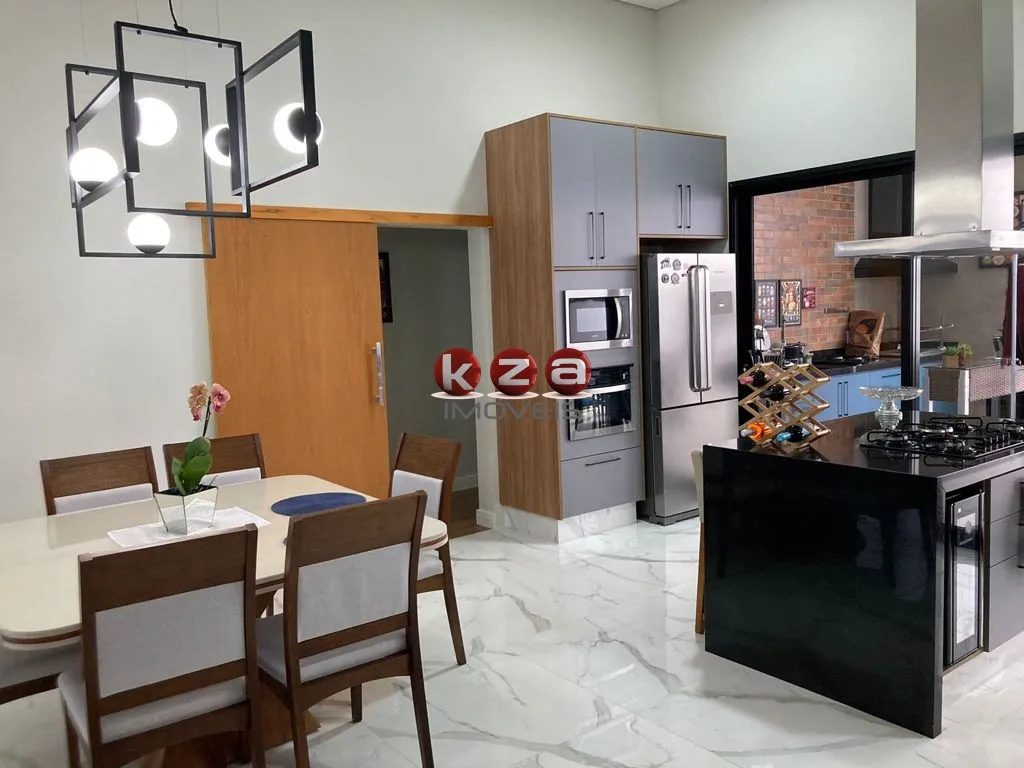 Imagem Casa em condomínio com 4 quartos, 3 suítes e 253m² em Valinhos-SP - Condomínio Madre Maria Villac