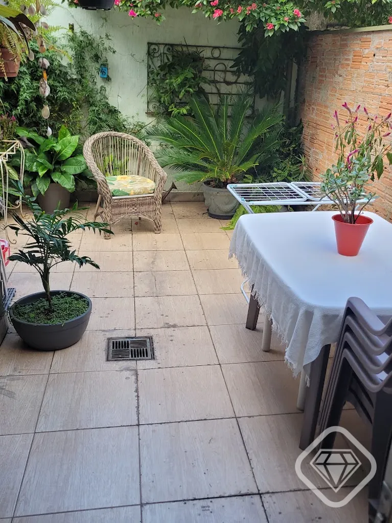 Imagem Casa em condomínio fechado, com ambientes acolhedores, excelente distribuição e infraestrutura co...