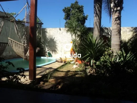 Imagem Casa 3 dormitórios à venda Centro Santa Maria/RS