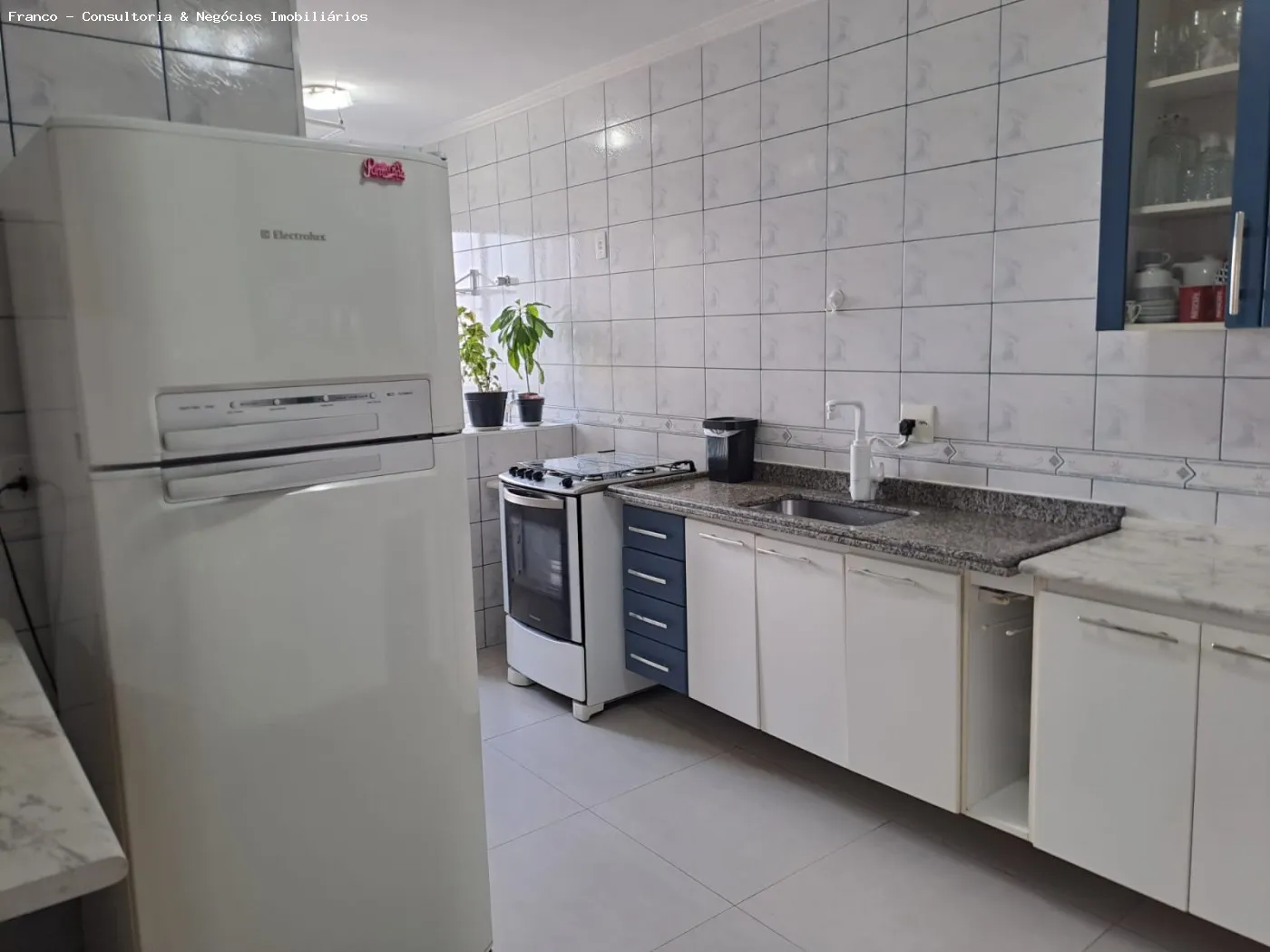 Imagem Apartamento para Venda em São Caetano do Sul, Nova Gerty, 2 dormitórios, 1 banheiro, 2 vagas