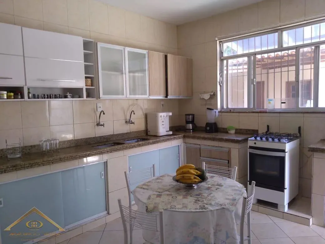 Imagem Casa para Venda em São Pedro da Aldeia / RJ no bairro Centro