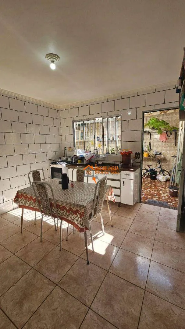 Imagem Casa com 3 dormitórios à venda, 100 m² por R$ 420.000,00 - Parque Continental - Guarulhos/SP