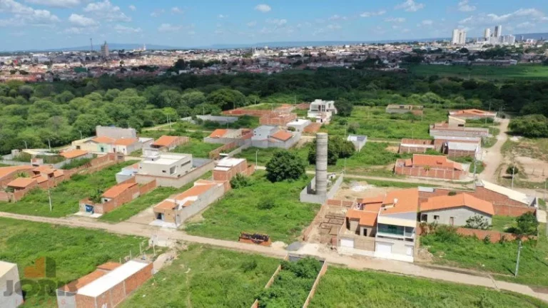 Imagem Terreno a Venda no bairro Salesianos - Juazeiro do Norte, CE