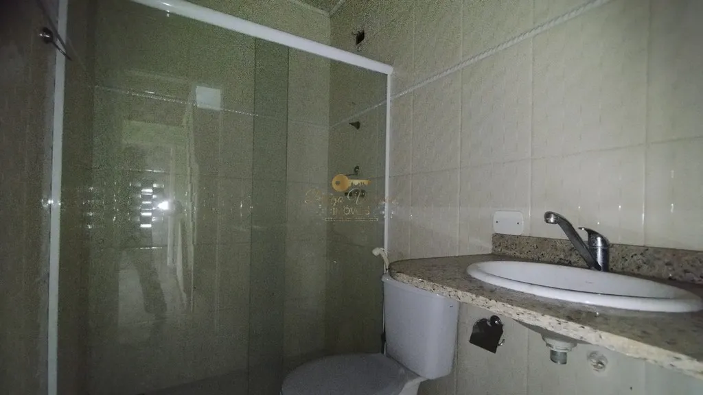 Imagem Casa em Condomínio para Venda em Guapimirim / RJ no bairro Centro
