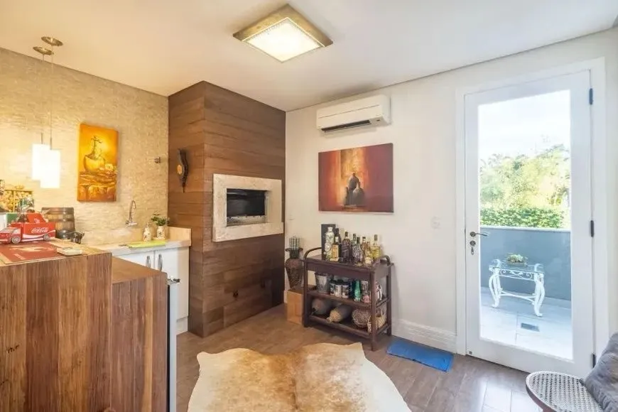 Imagem Casa em condomínio Alto Padrão 357m2