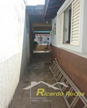Imagem Casa Jardim Brasília 1 com Salão Comercial