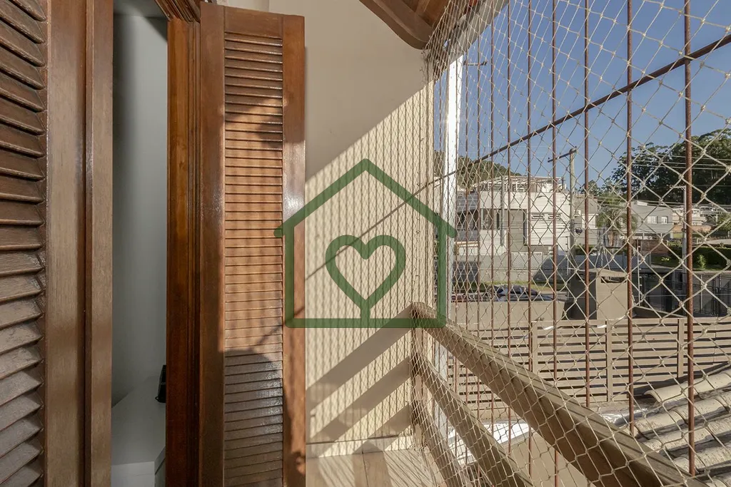 Imagem Gostaria de apresentar uma excelente oportunidade de imóvel: uma casa estilo sobrado com 92 m² de ...