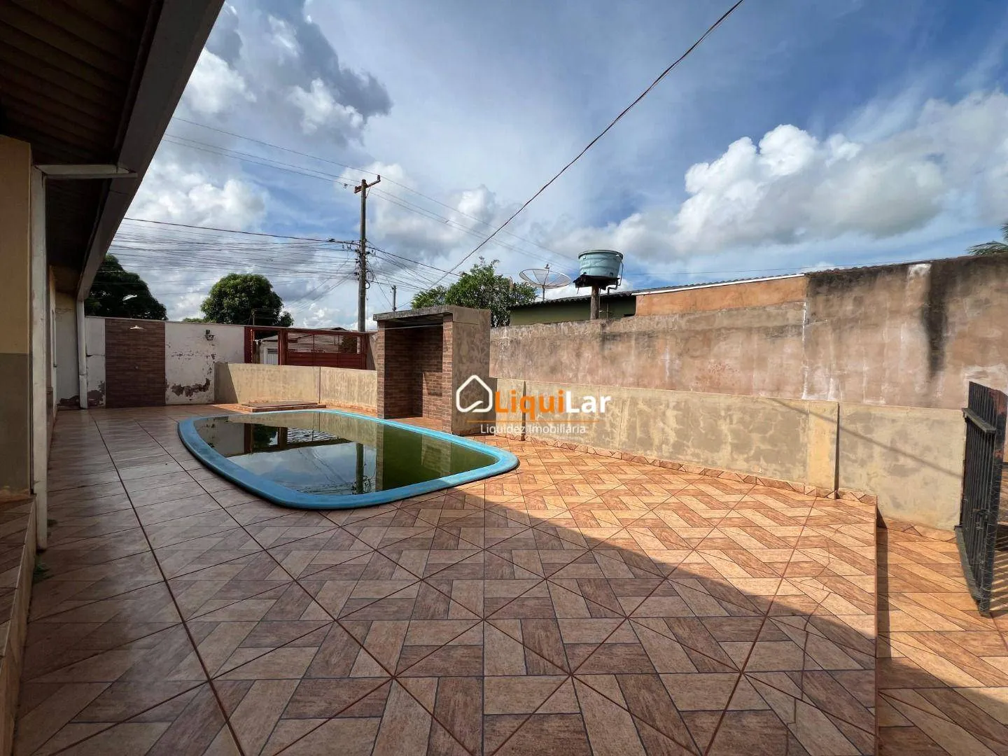 Imagem Casa com Piscina no Portal Caiobá - Amplo Terreno e Excelente Localização