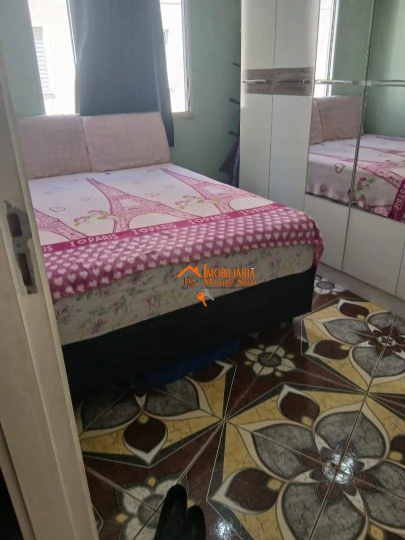 Imagem Apartamento com 3 dormitórios à venda, 57 m² por R$ 275.000,00 - Vila Virgínia - Itaquaquecetuba/SP