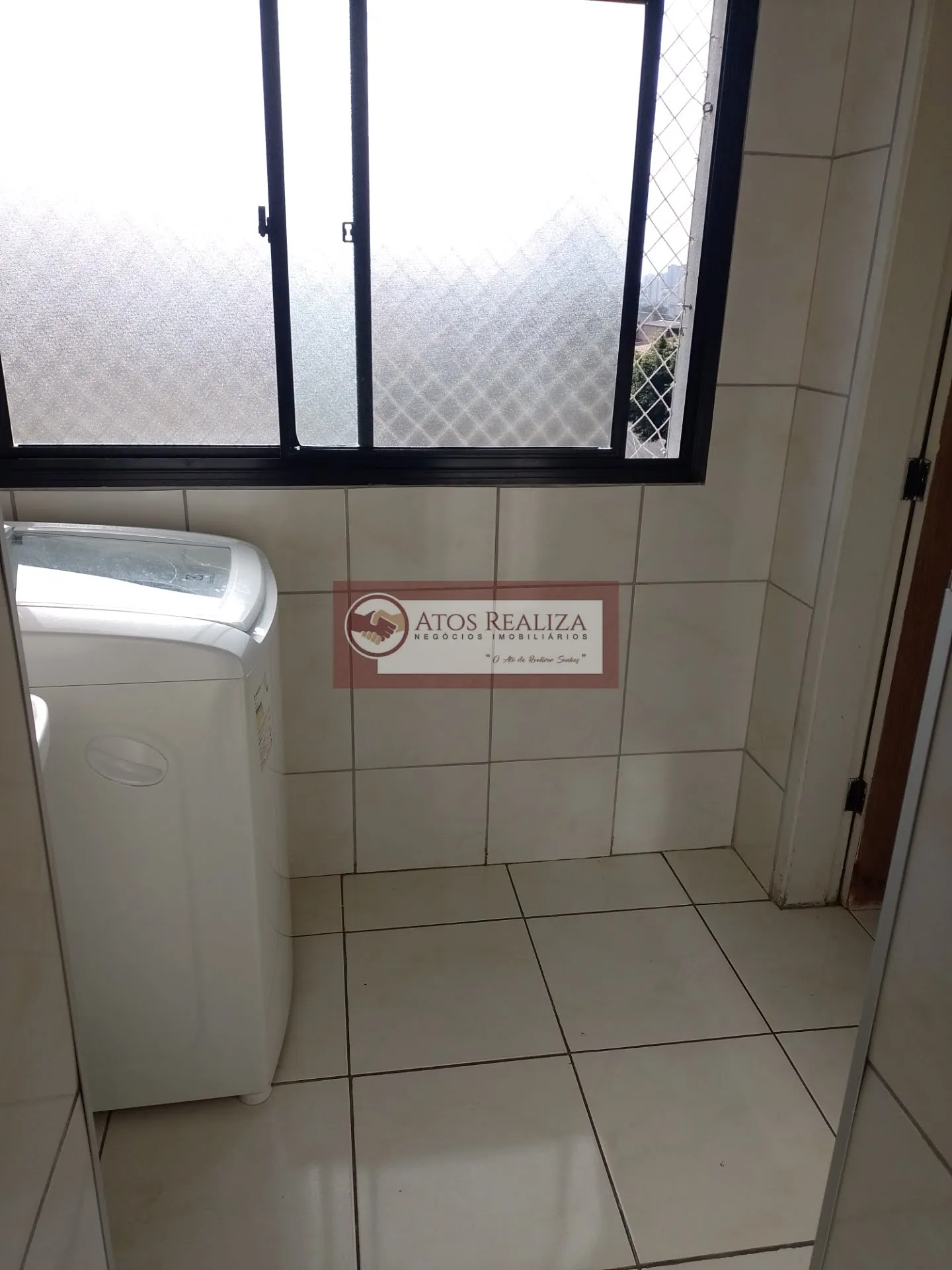 Imagem Compre Apto com sacada em Vila Santa Catarina - São Paulo