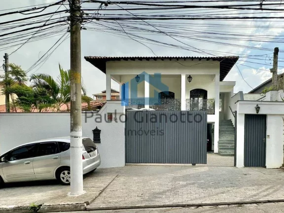 Imagem Casa espetacular à venda na Granja Viana em Cotia / SP
