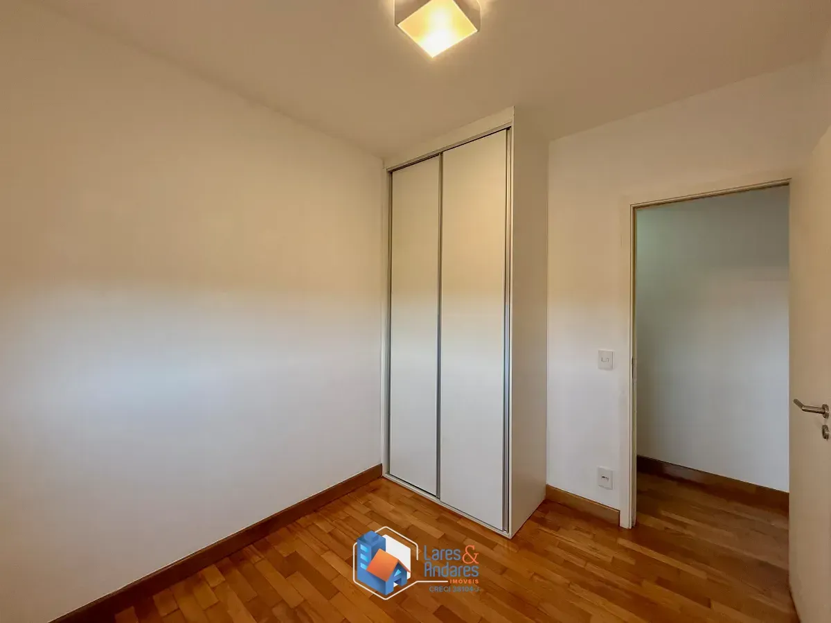 Imagem Cobertura para venda em Campo Belo com 4 quartos, sendo 1 suíte, 198m²