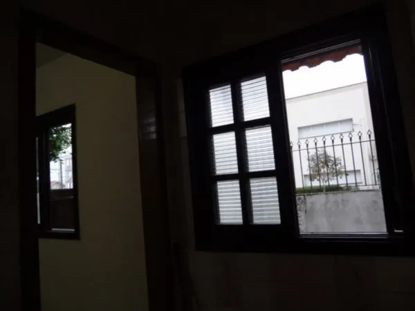 Imagem Casa para Venda - 190m², 3 dormitórios, sendo 1 suites, 1 vaga - Partenon