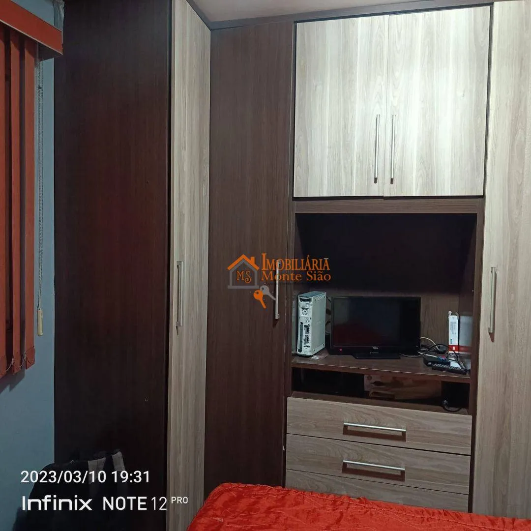 Imagem Apartamento com 2 dormitórios à venda, 47 m² por R$ 220.000,00 - Jardim Santo Expedito - Guarulhos/SP