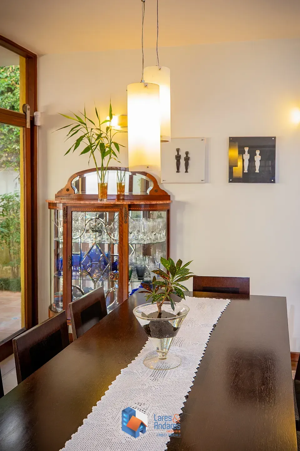 Imagem Sobrado para venda em Vila Madalena com 4 quartos, sendo 2 suítes, 351m²
