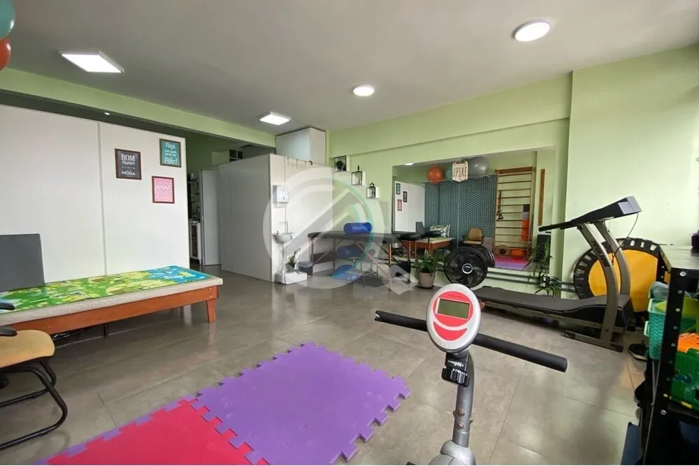 Imagem Oportunidade única de adquirir um conjunto comercial/sala em Porto Alegre, no coração do históri...