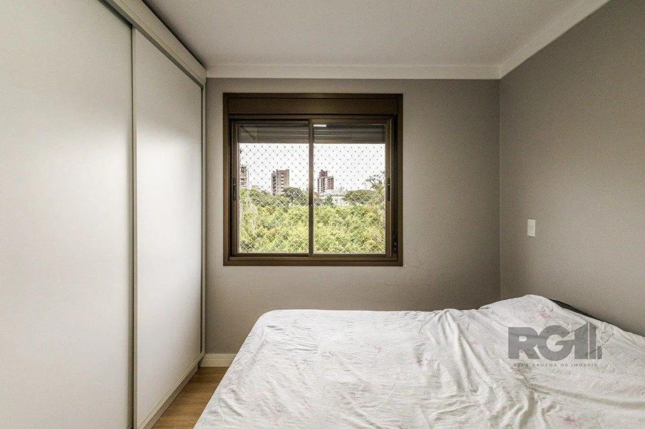 Imagem Apartamento 2 dormitórios, sendo 1 suíte, 63,88 m² de área privativa e 1 vaga(s) de garagem. Localizado na Rua/Av. Luzitana, no bairro Higienópolis em Porto Alegre.
