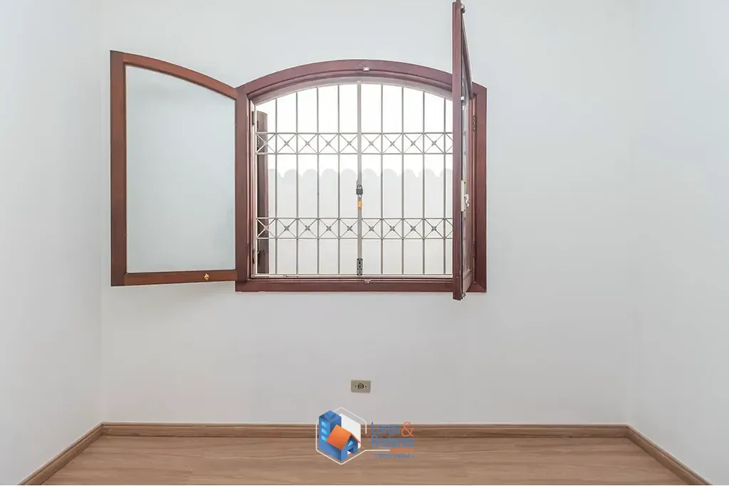 Imagem Casa à venda 4 Quartos 2 Suites 2 Vagas 208M² Vila Olímpia São Paulo - SP