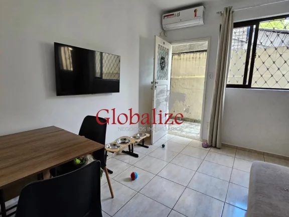 Imagem Apartamento térreo à venda com 60m², 2 quartos, 1 banheiro, 1 vaga por R$350.000,00 na Vila Mathias em Santos