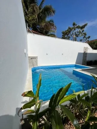 Imagem Casa para Venda em Itanhaém, Santa Júlia, 3 dormitórios, 2 suítes, 2 banheiros, 3 vagas