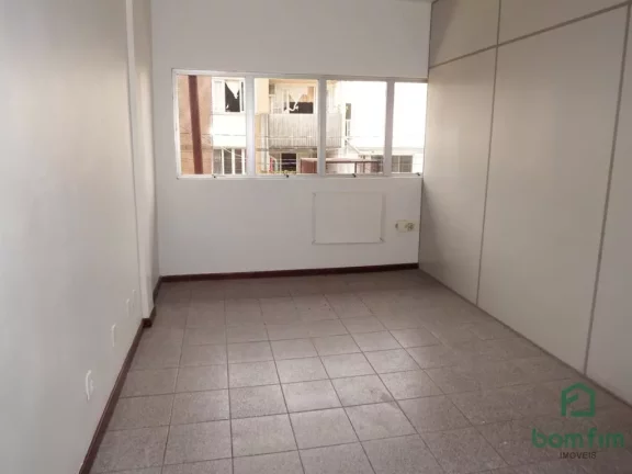 Imagem Alugo sala em Vencâncio Aires com ISENÇÃO NOS DOIS PRIMEIROS MESES DE ALUGUEL, no Centro/RS.