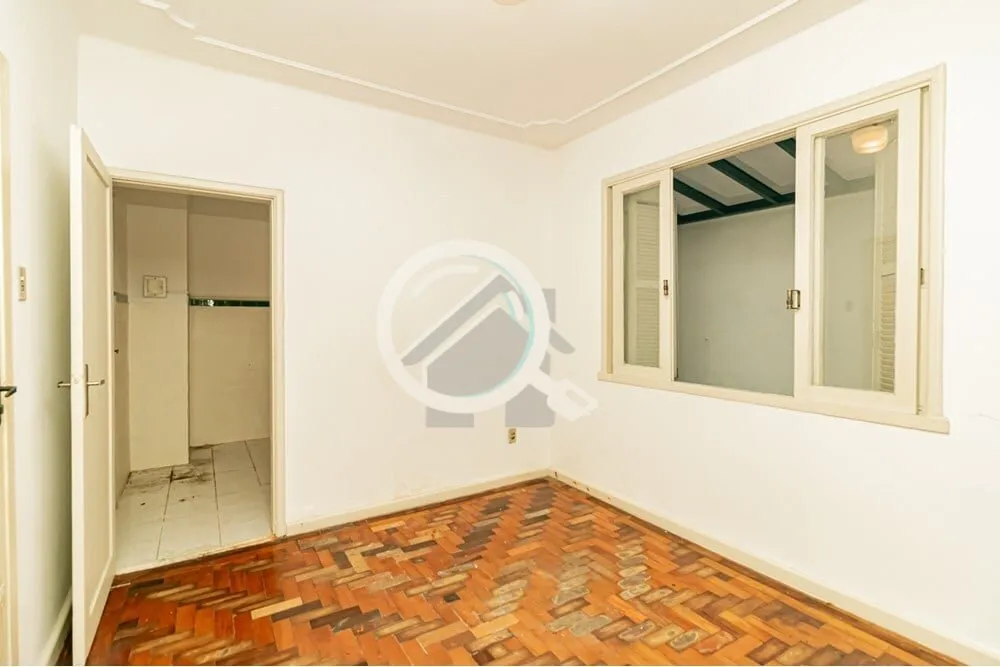 Imagem Localizado na Rua Felipe Camarão, 553, este apartamento de 89m² oferece uma excelente oportunidade...