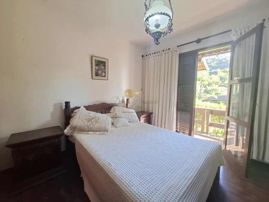Imagem Casa para Venda em Teresópolis / RJ no bairro Albuquerque