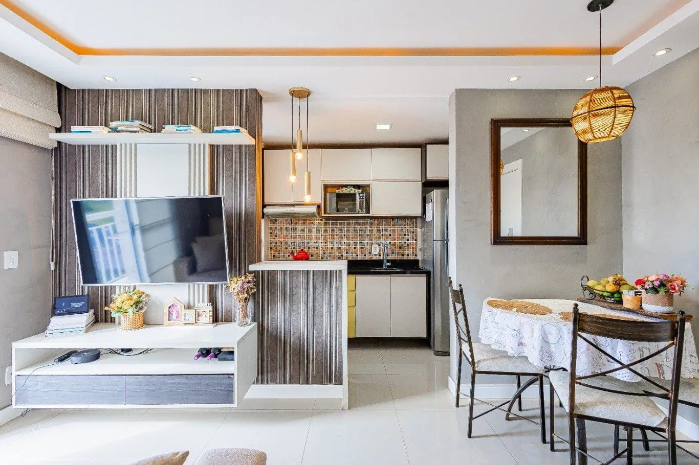 Imagem Apartamento de 2 dormitórios à venda em São Sebastião, Porto Alegre.