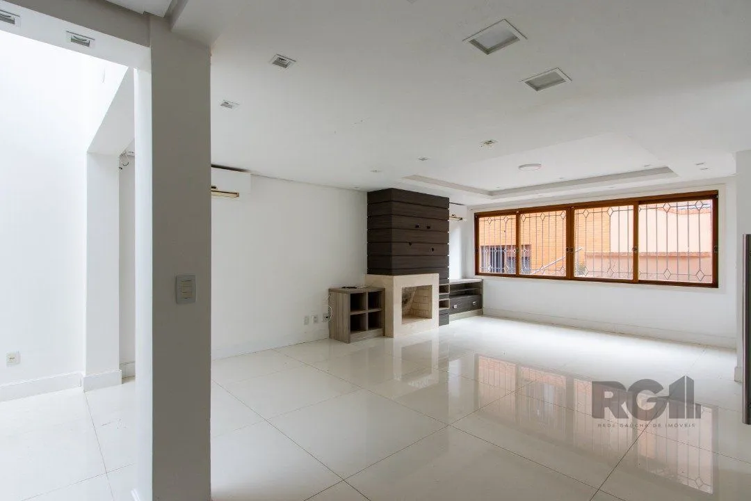 Imagem Casa Condominio para Venda - 292.49m², 4 dormitórios, sendo 2 suites, 3 vagas - Vila Assunção
