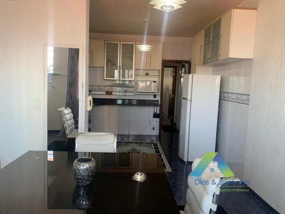 Imagem Sobrado com 03 suites e 05 vaga de garagem- Ipiranga