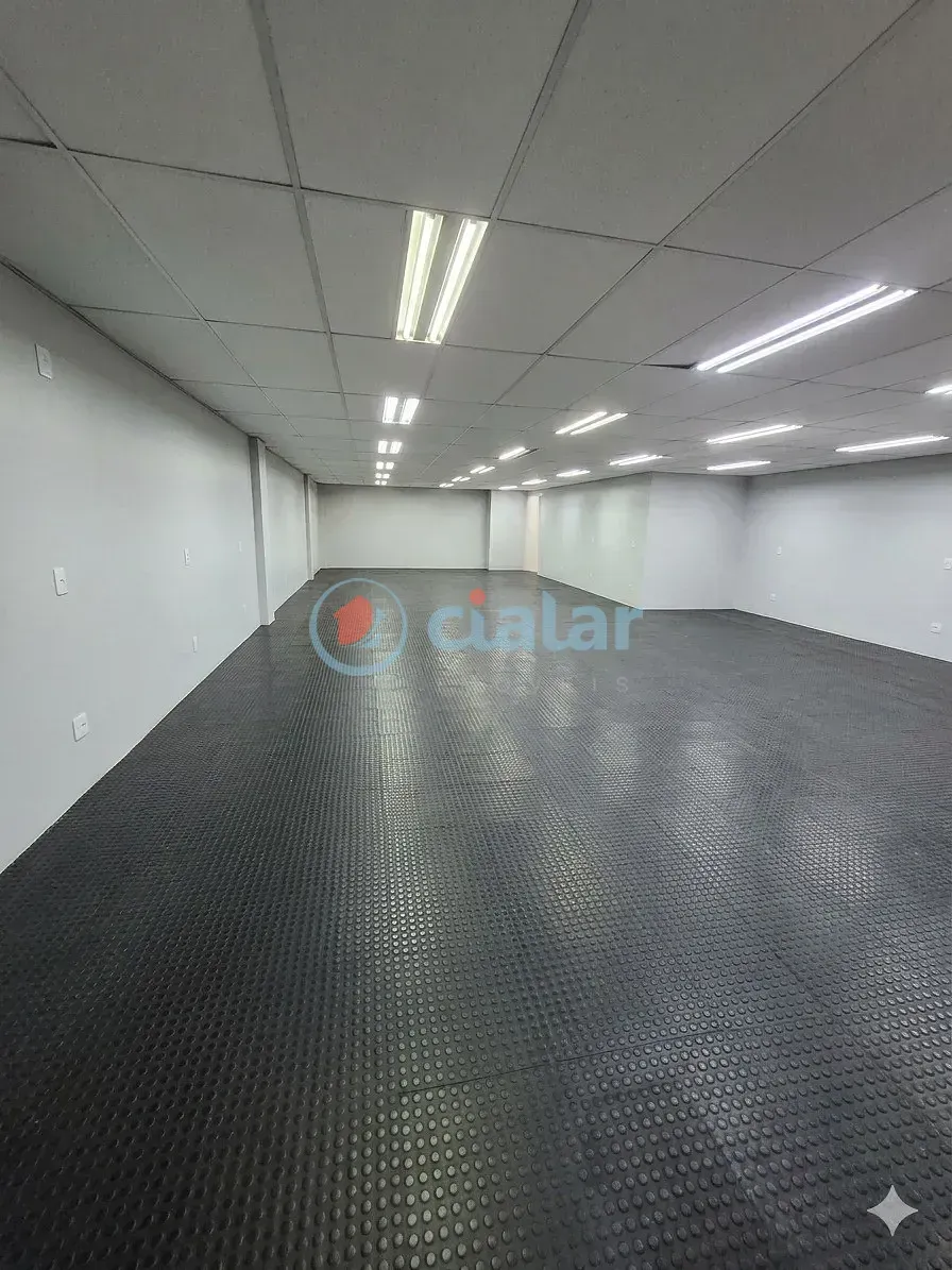 Imagem Prédio + Galpão 1435 m² - Del Castilho - Rio de Janeiro/RJ