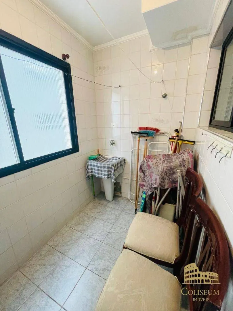 Imagem Apartamento com 3 dormitórios à venda, 105 m² por R$ 530.000,00 - Vila Guilhermina - Praia Grande/SP