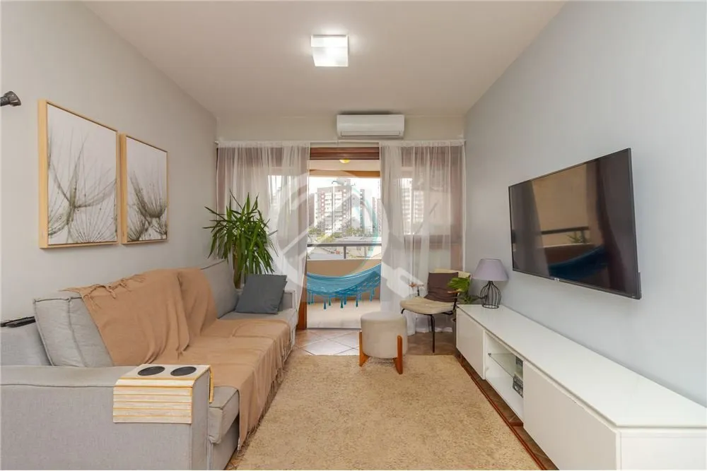 Imagem Apartamento de 02 dormitórios sendo 1 suíte com 1 vaga de garagem no bairro Praia de Belas.Living ...