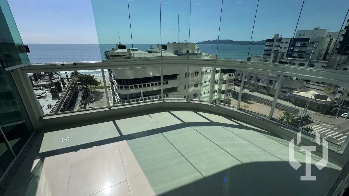 Imagem Apartamento à venda, no ED. LAGO MAGGIORE em Itapema, Meia Praia, com 3 quartos, 121,79m2