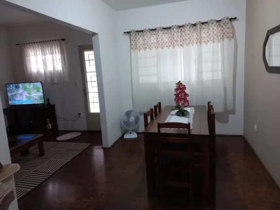 Imagem Bauru/SP, JD Maramba, Casa 03 dormitórios, 01 suíte, 02 vagas garagem
