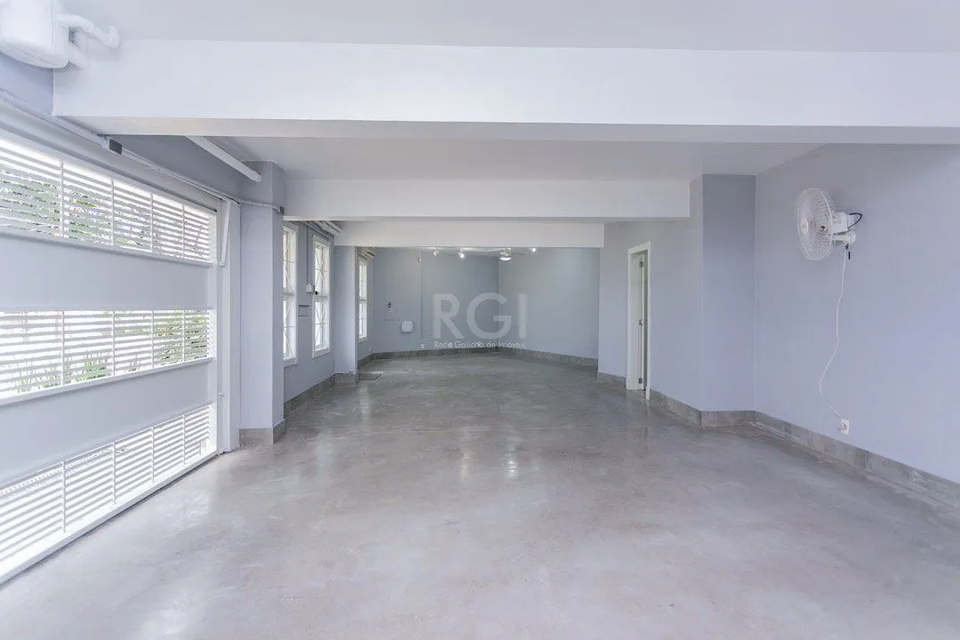 Imagem Casa para Venda - 288.88m², 3 dormitórios, sendo 3 suites, 4 vagas - Vila Conceição